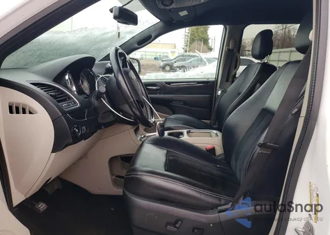 2017 Dodge Grand Caravan Sxt from USA, damaged, VIN 2C4RDGCG5HR624312